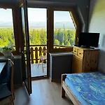 Guest house Wypoczynek Nad Dolina 3*